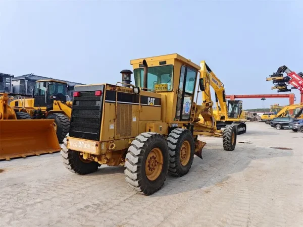 Caterpillar-140H-Chine_44648_3935691614906-1.webp