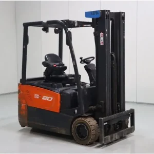 Chariot élévateur électrique Doosan B20T-7 – 2T, mât triplex haute performance