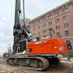 Foreuse LIEBHERR LB28 – Machine de Fondation Haute Performance