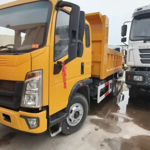 SINOTRUK HOWO 4x2 – Camion diesel 275 CV en excellent état
